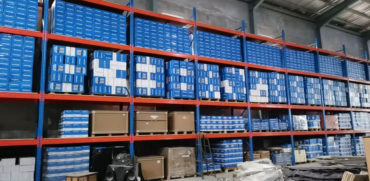 JINAN HOWOSTAR AUTO PARTS CO.,LTD factory production line