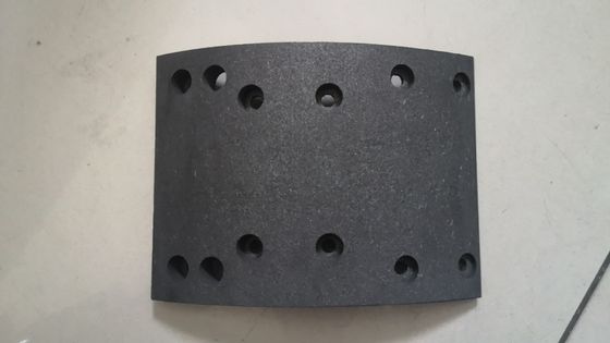 81.50221.0540 10+2 Holes Truck Brake Lining Truck Replacement Parts