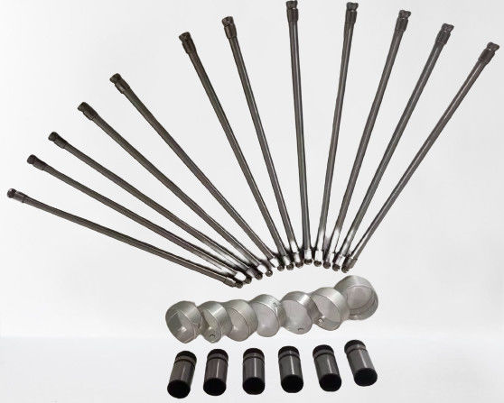 Engine Cylinder Intake Valve / Exhaust Valve Truck Replacement Parts